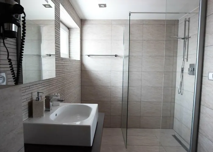 U Travnicka Modřice